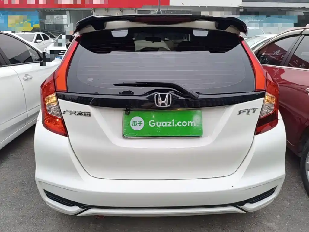 Honda Fit — миниатюра 6