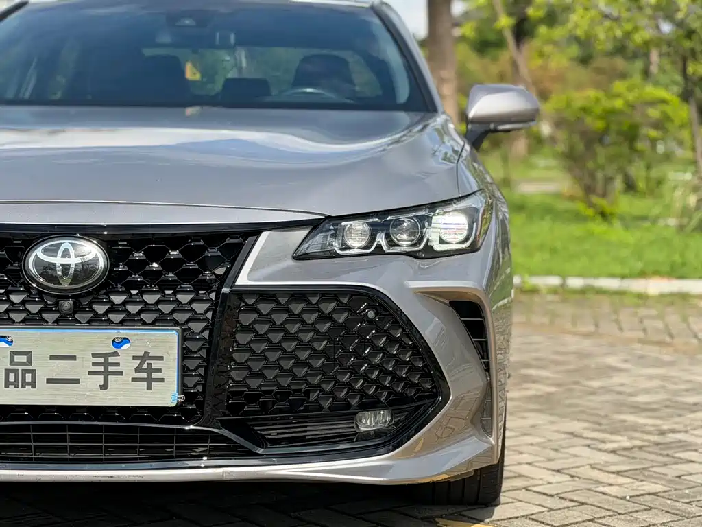 Toyota Avalon 2022 2.0L XLE Premium
