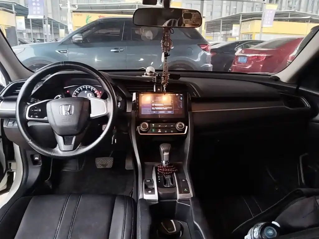 Honda Civic — миниатюра 14