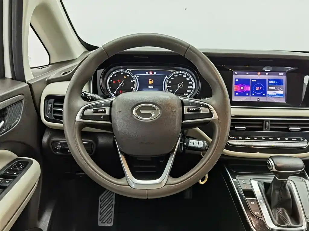 GAC Motor Trumpchi M6 — миниатюра 11