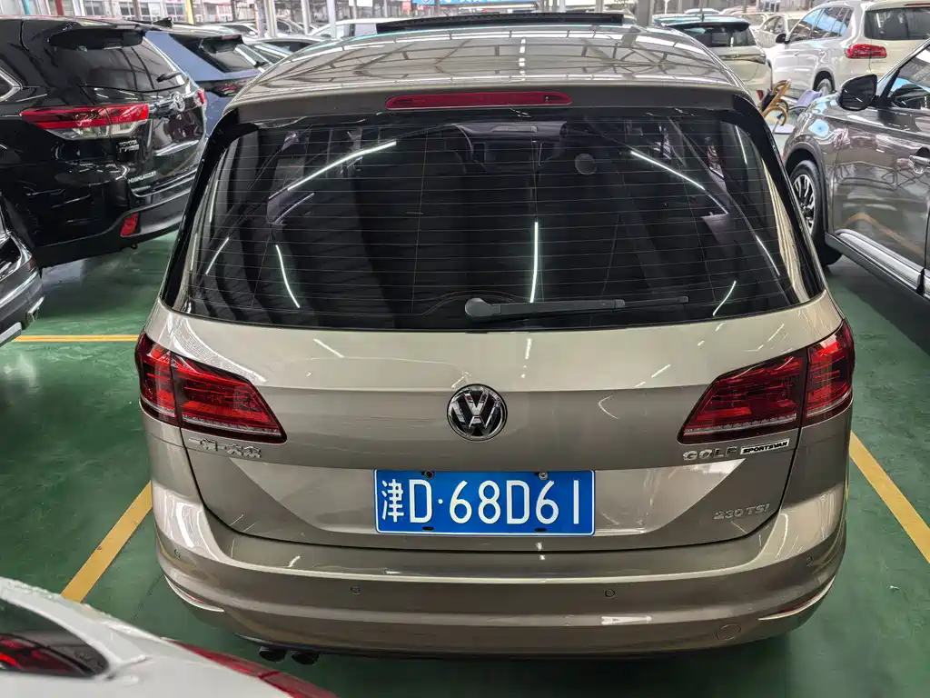 Volkswagen Golf Sportsvan — миниатюра 5