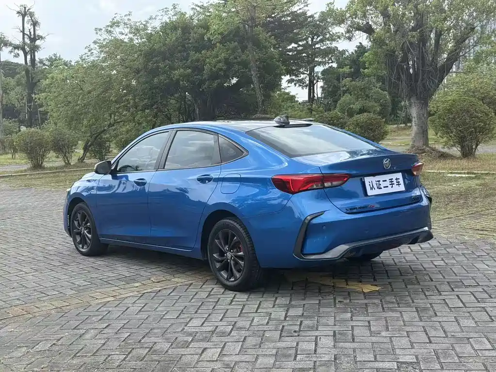 Buick Verano — миниатюра 13