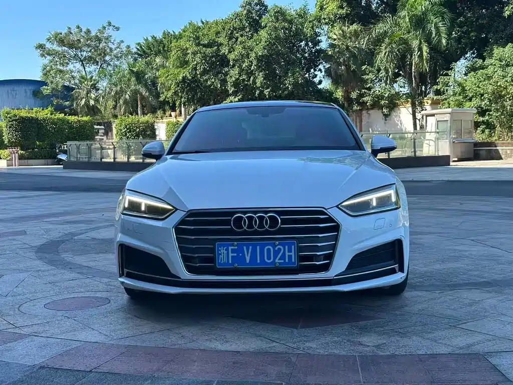 Audi A5 (Import) — миниатюра 2