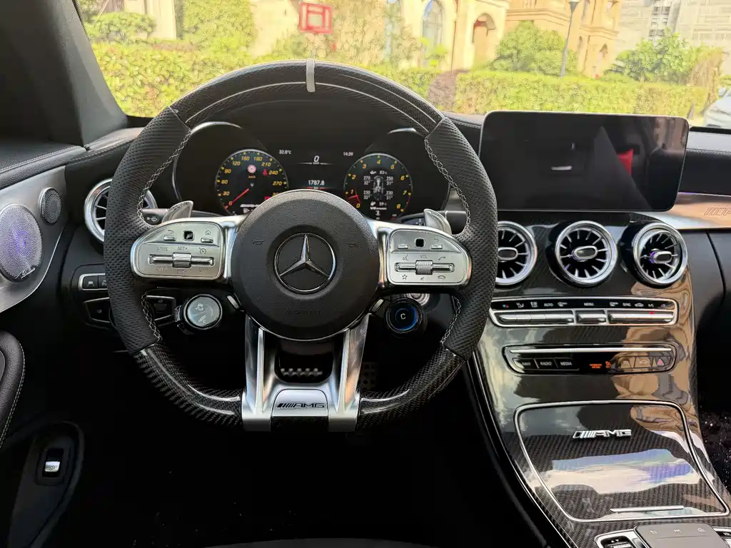 Mercedes-Benz C-Class AMG — миниатюра 7