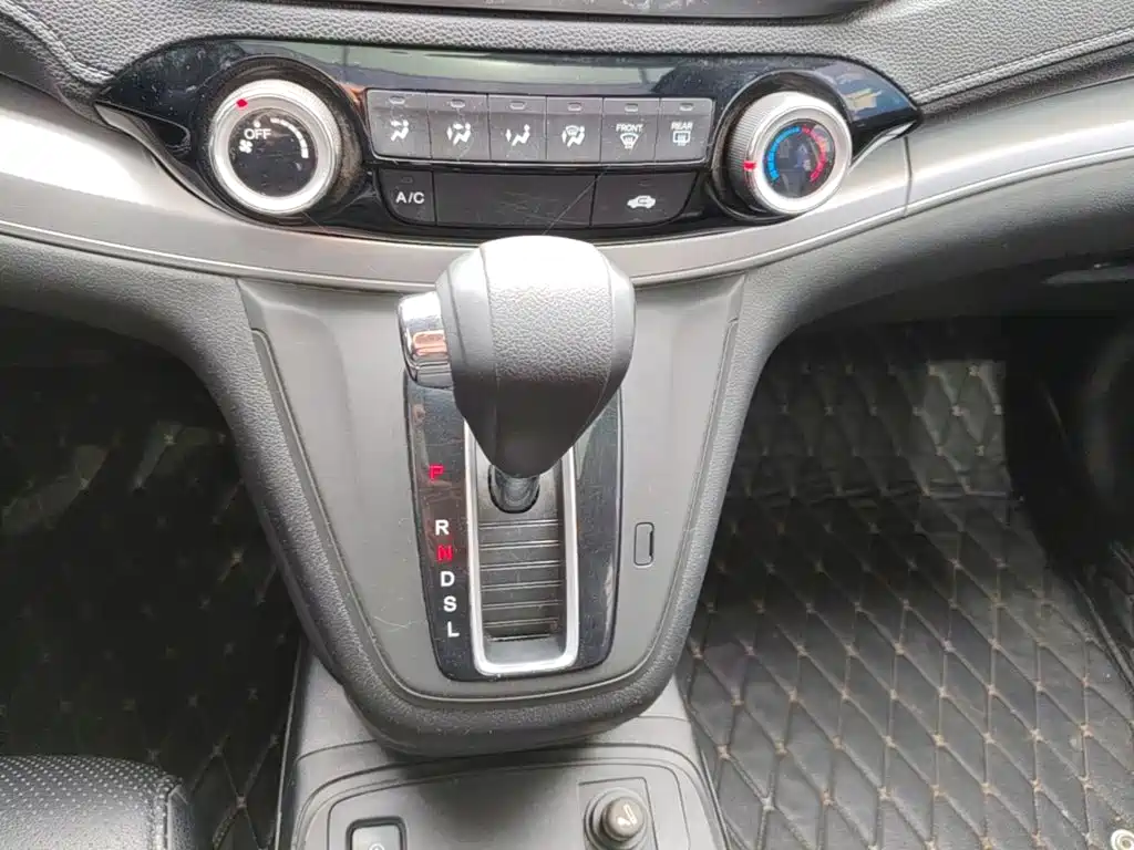 Honda CR-V — миниатюра 14