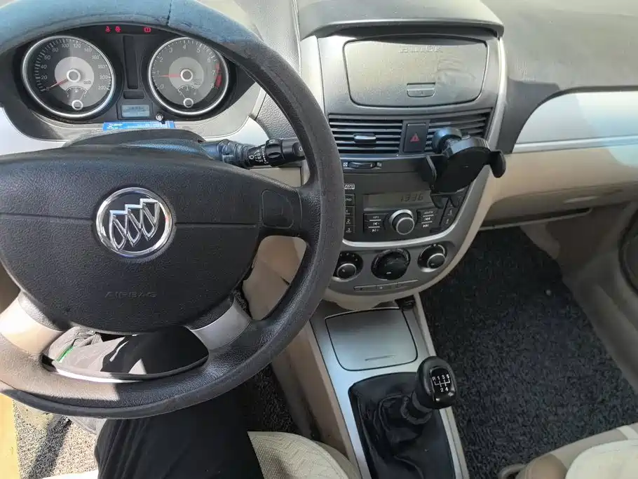 Buick Excelle — миниатюра 12