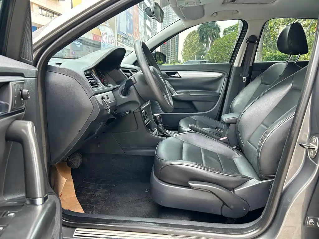 Volkswagen Gran Lavida — миниатюра 5