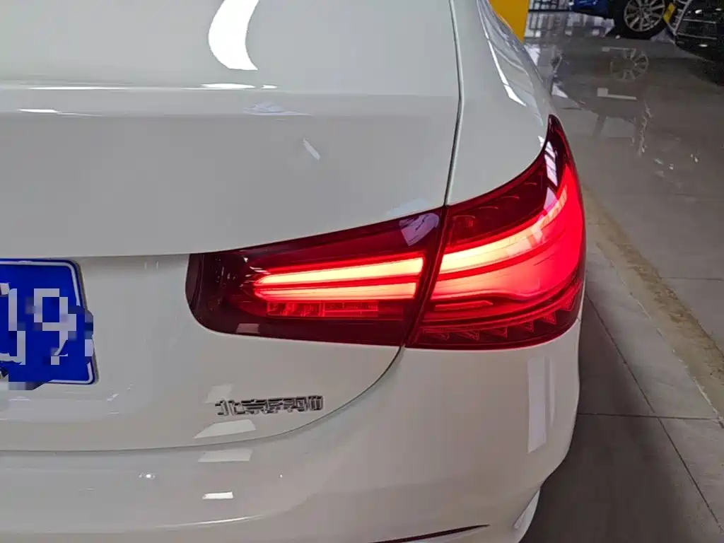 Mercedes-Benz A-Class — миниатюра 8