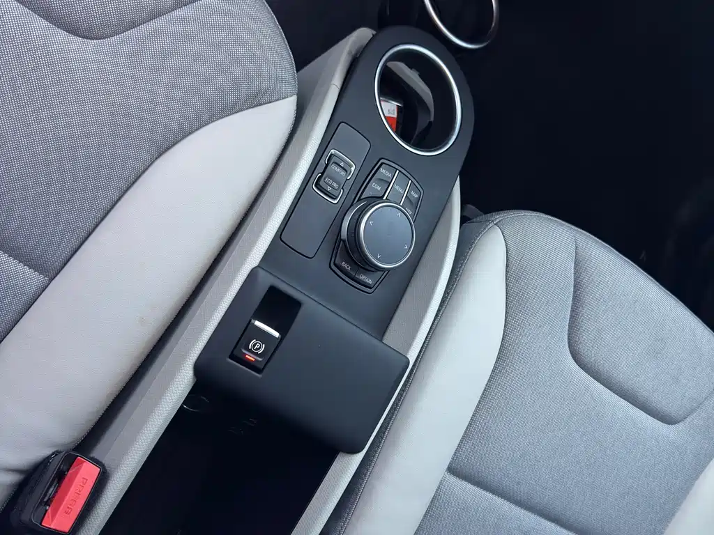 BMW i3 (Import) — миниатюра 15
