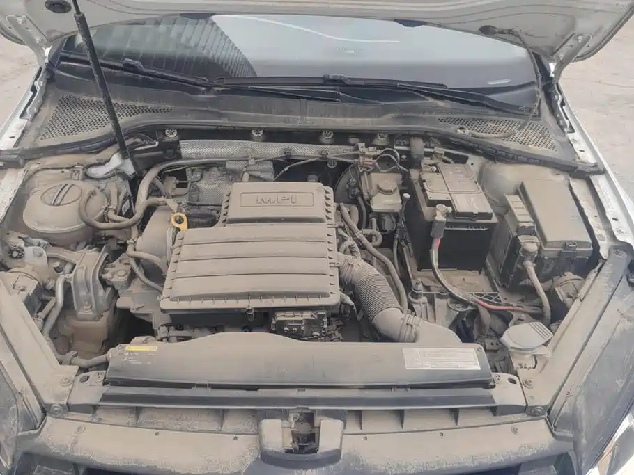 Volkswagen Golf — миниатюра 10