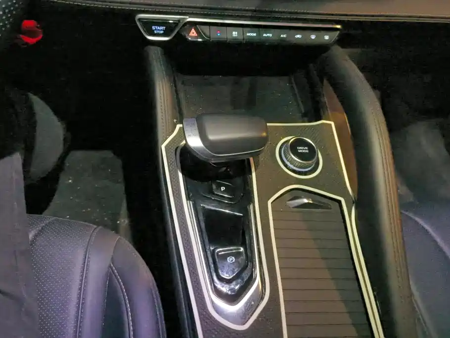 Geely Xingyue L — миниатюра 16