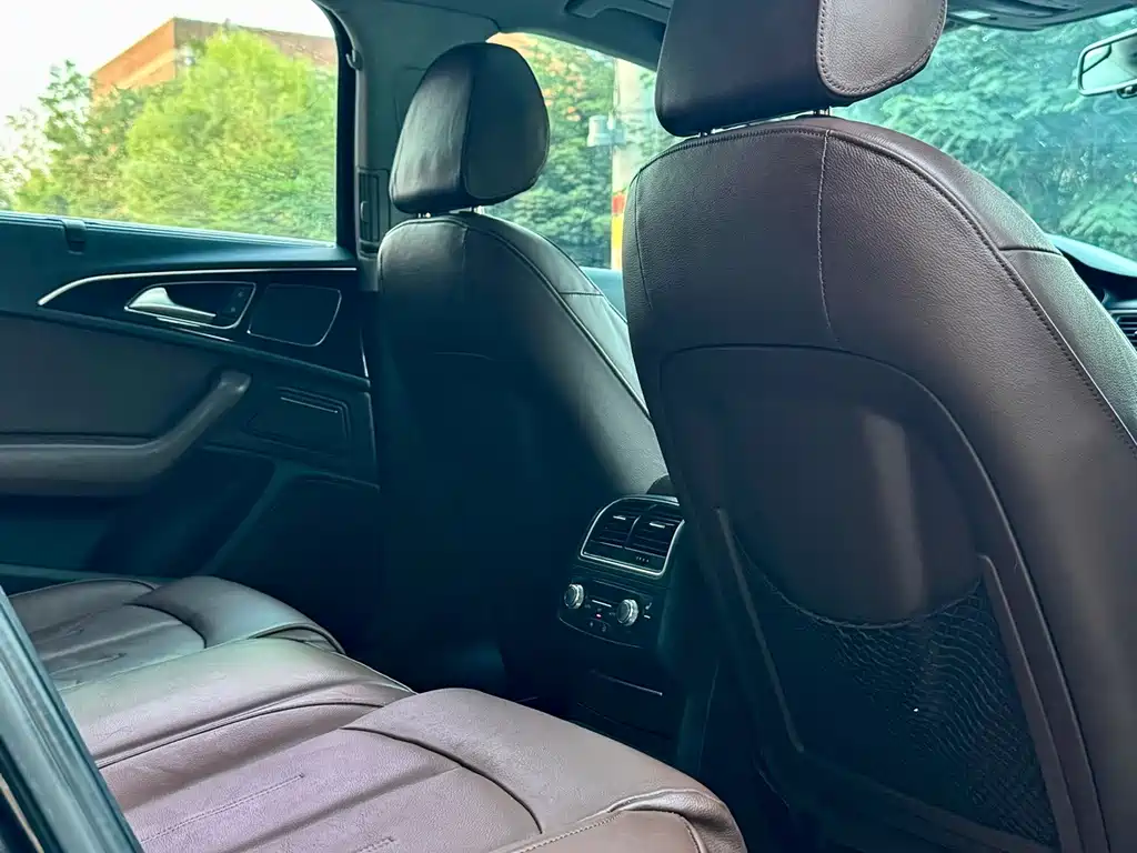 Audi A6L — миниатюра 9