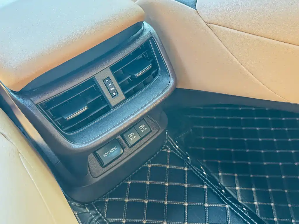 Lexus ES — миниатюра 19