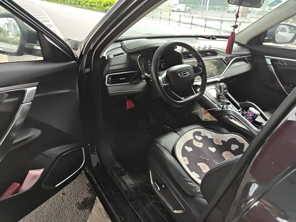 Geely Boyue — миниатюра 12