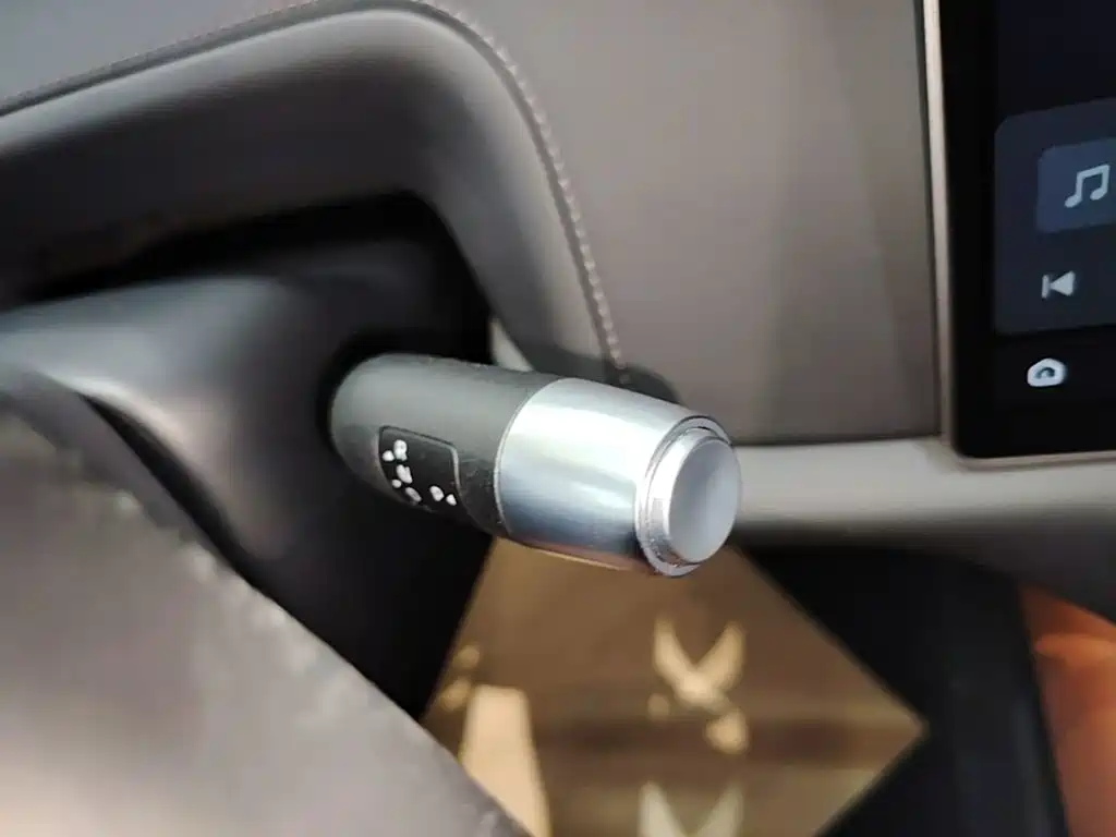 Li Auto Li L9 — миниатюра 14