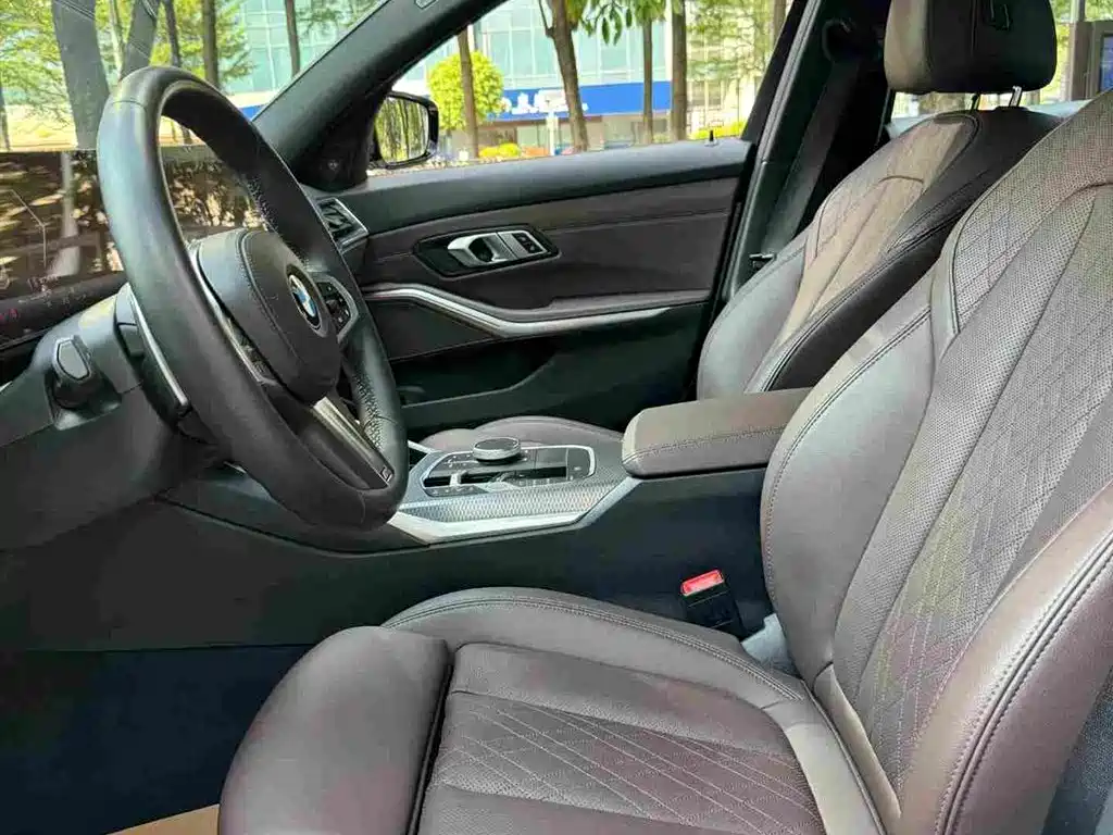 BMW 3 Series — миниатюра 9