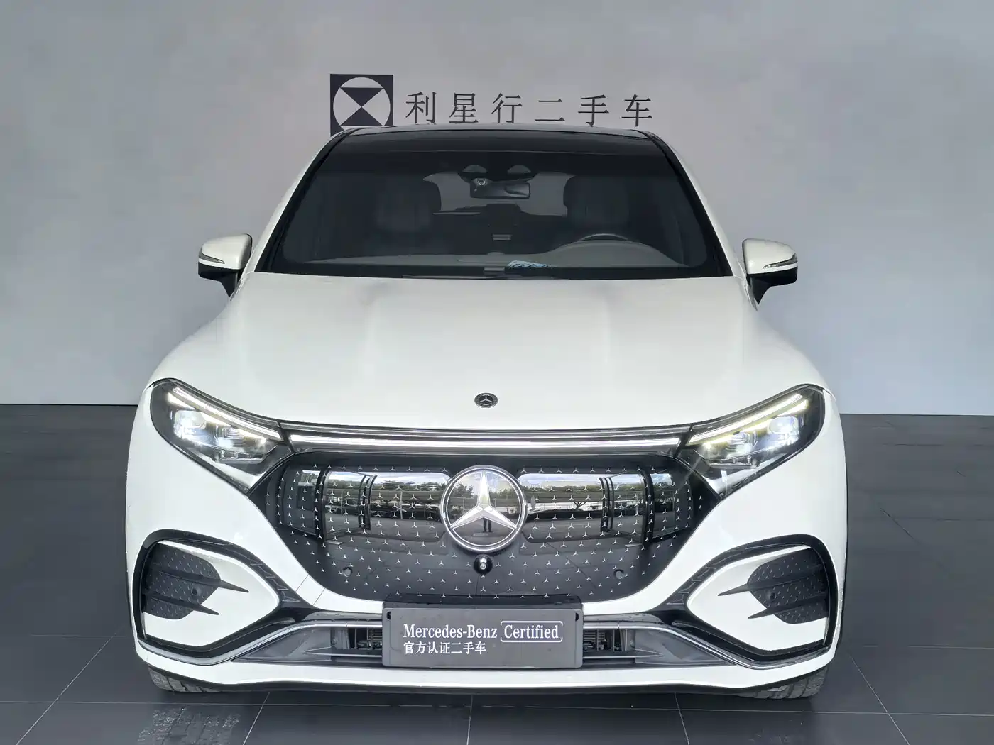 Mercedes-Benz EQS SUV