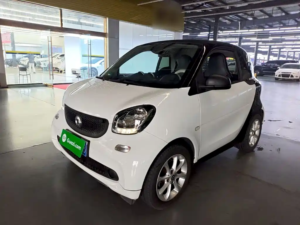 smart Smart Fortwo — миниатюра 2