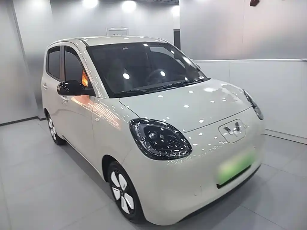 Wuling MINIEV — миниатюра 4