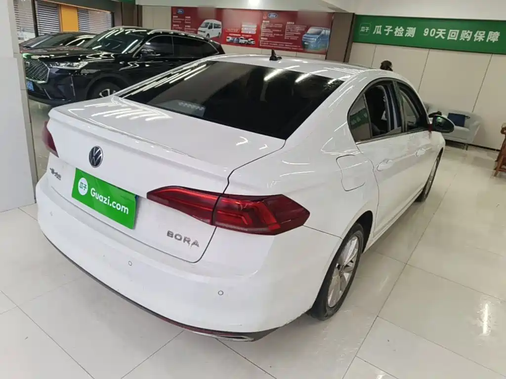 Volkswagen Bora — миниатюра 7
