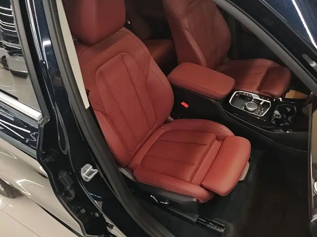 BMW iX3 — миниатюра 25