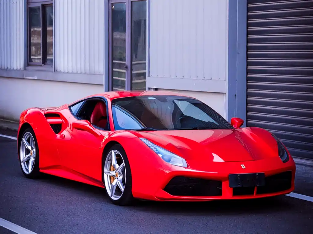 Ferrari 488 2016
