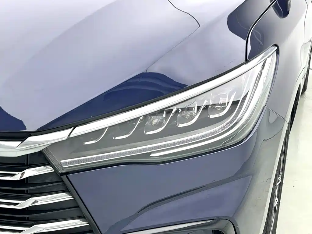 BYD MAX New Energy — миниатюра 8
