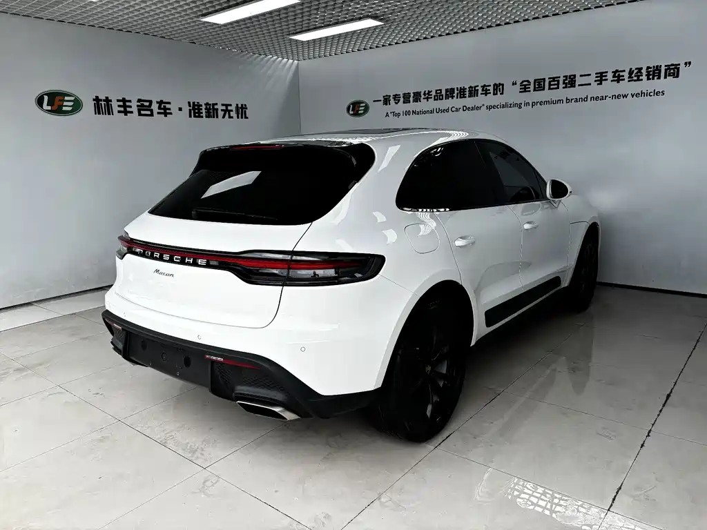 Porsche Macan — миниатюра 5