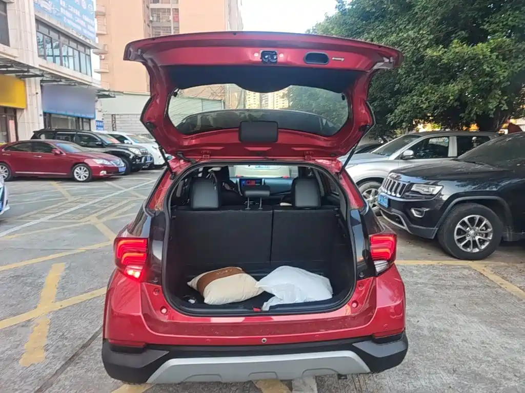Toyota Yaris L — миниатюра 19