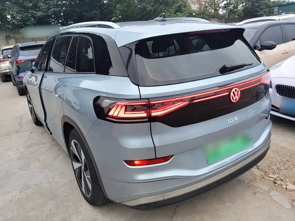 Volkswagen ID.6 X — миниатюра 5