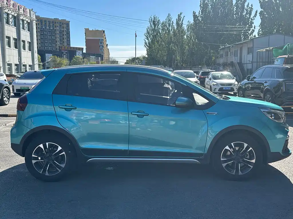 Geely Vision X3 — миниатюра 5
