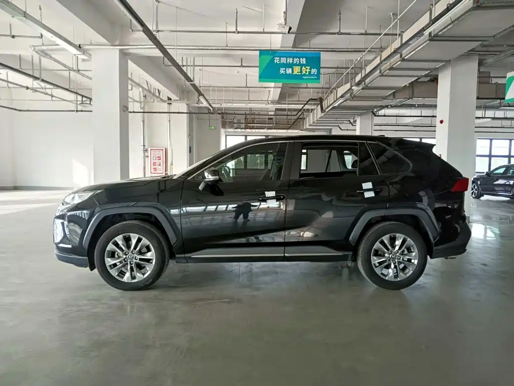 Toyota Wildlander — миниатюра 3