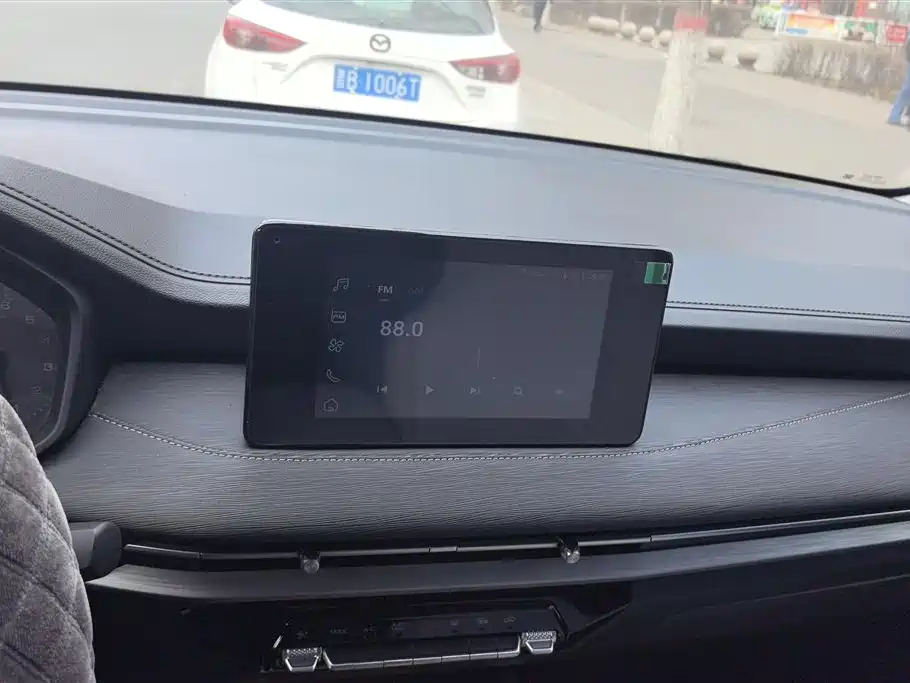 WULING WULING JIACHEN