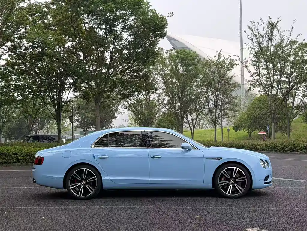Bentley Flying Spur 4.0T V8 S Standard Edition, фото 8