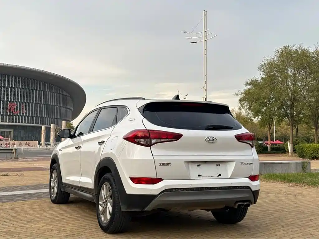 Hyundai Tucson — миниатюра 6