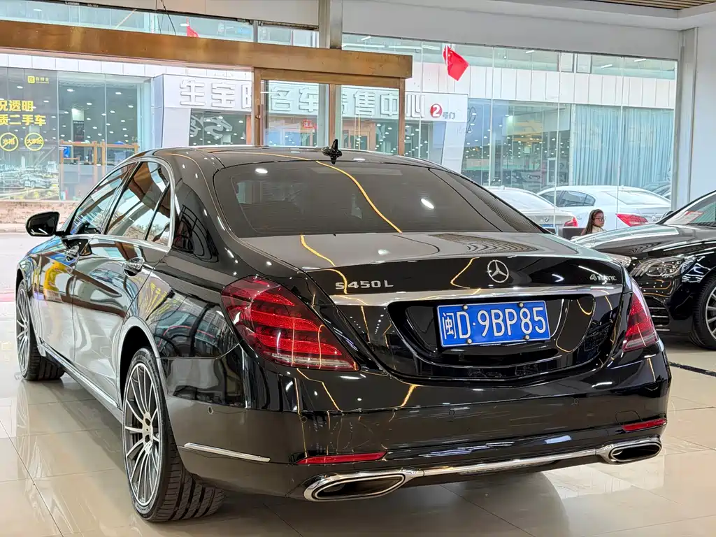 Mercedes-Benz S-Class — миниатюра 5