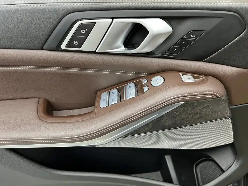 BMW X5 — миниатюра 16