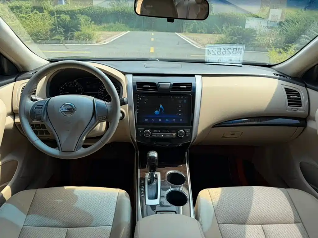Nissan Teana — миниатюра 5