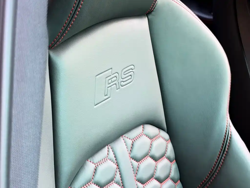 Audi RS 4 — миниатюра 11