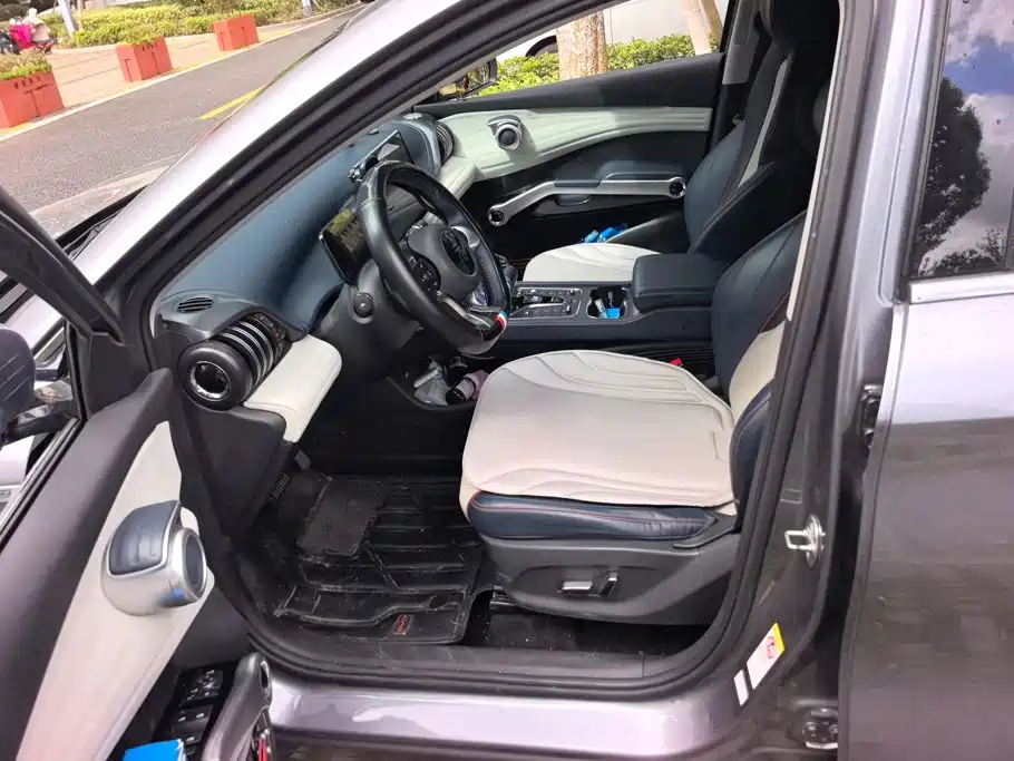 BYD Yuan Plus — миниатюра 9