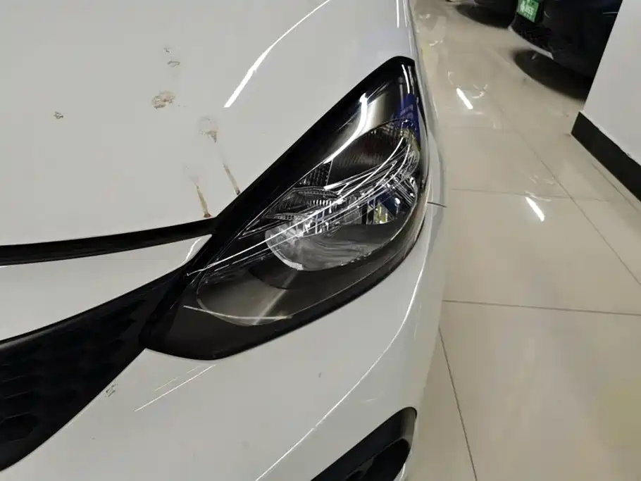Honda Fit — миниатюра 5