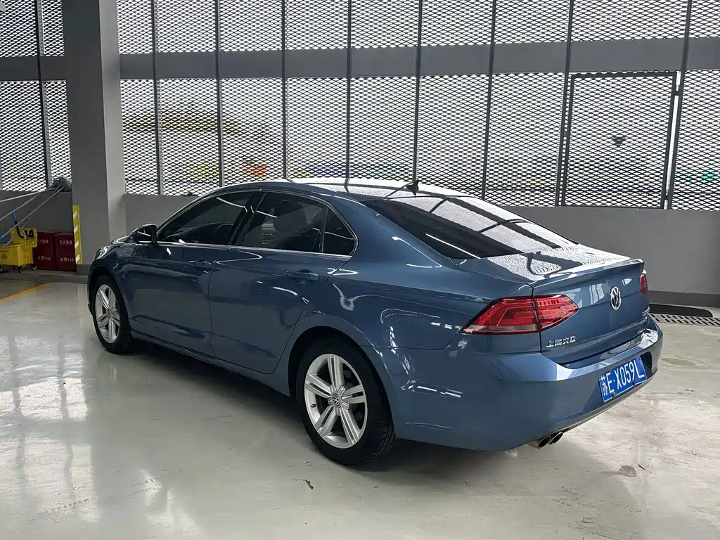 Volkswagen Lamando — миниатюра 6
