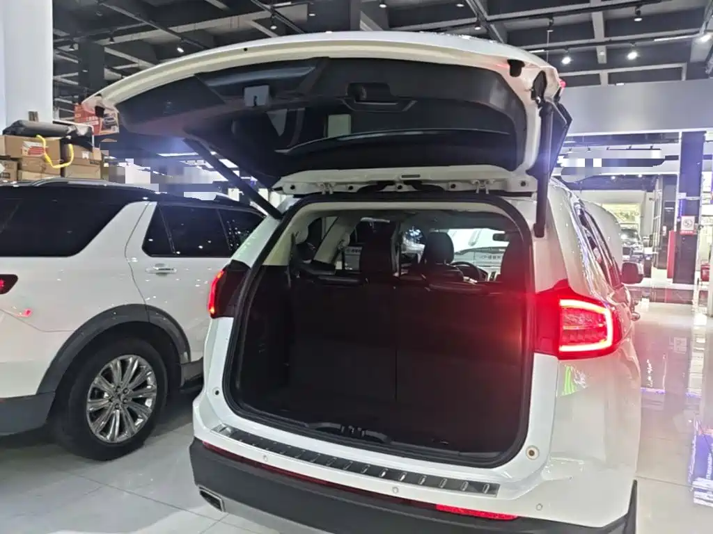 Ford Edge — миниатюра 19