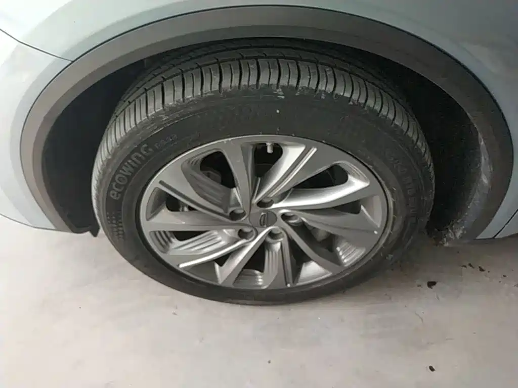 Geely Jia Ji — миниатюра 23