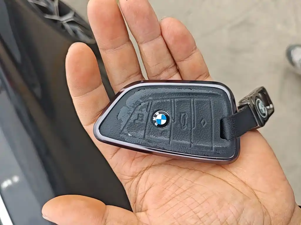 BMW 5 Series — миниатюра 9