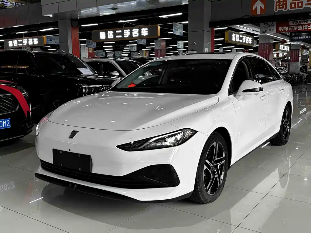 Roewe D7