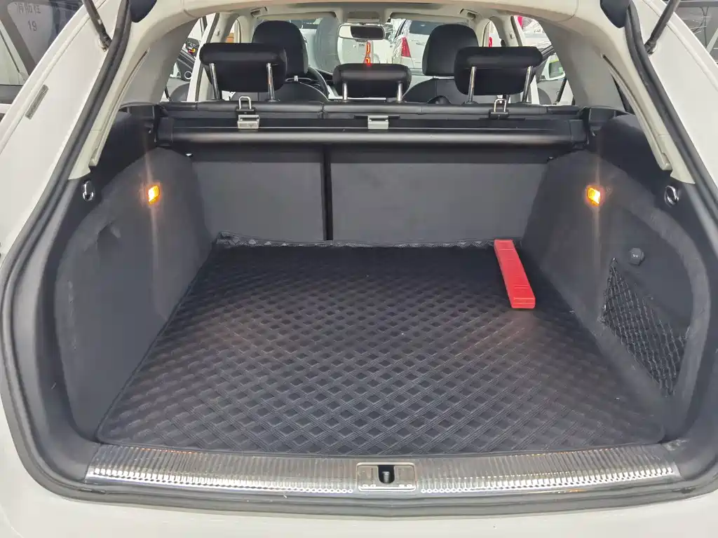 Audi A4 (Import) — миниатюра 14