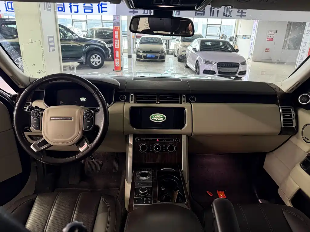 Land Rover Range Rover 2015 3.0 SC V6 Vogue