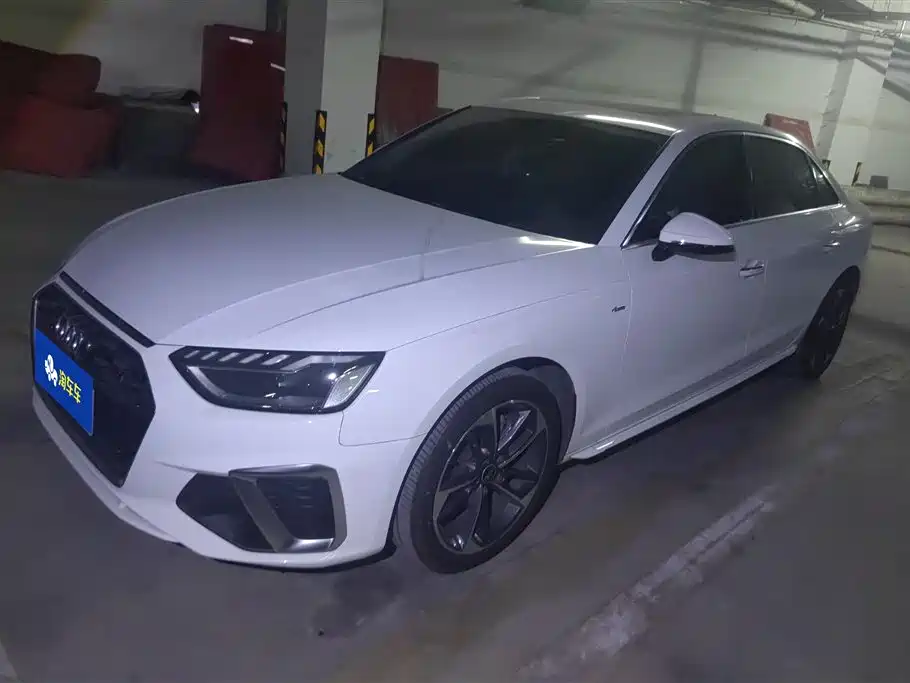 Купить Audi A4L