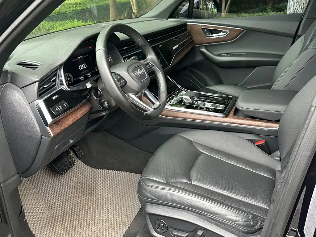 Audi Q7 — миниатюра 8